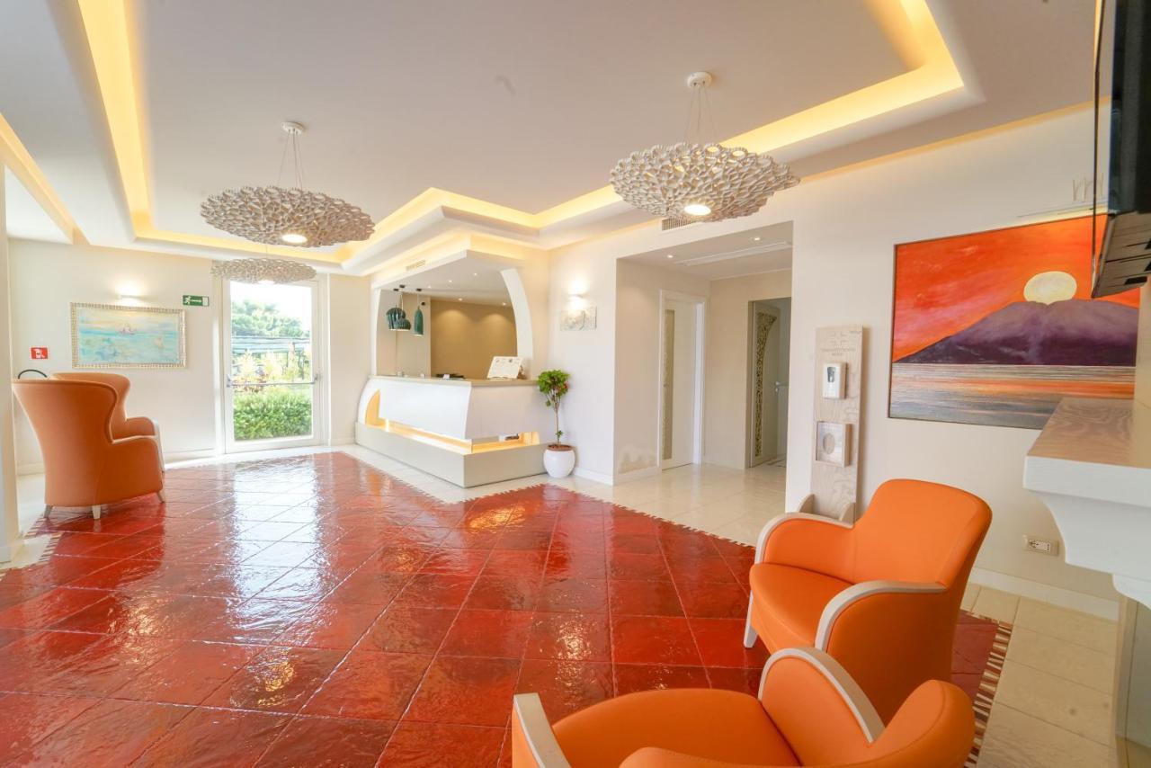 Suite Hotel L'Oasi Di Riaci (Adults Only) ซานตาโดเมนิกา ภายนอก รูปภาพ