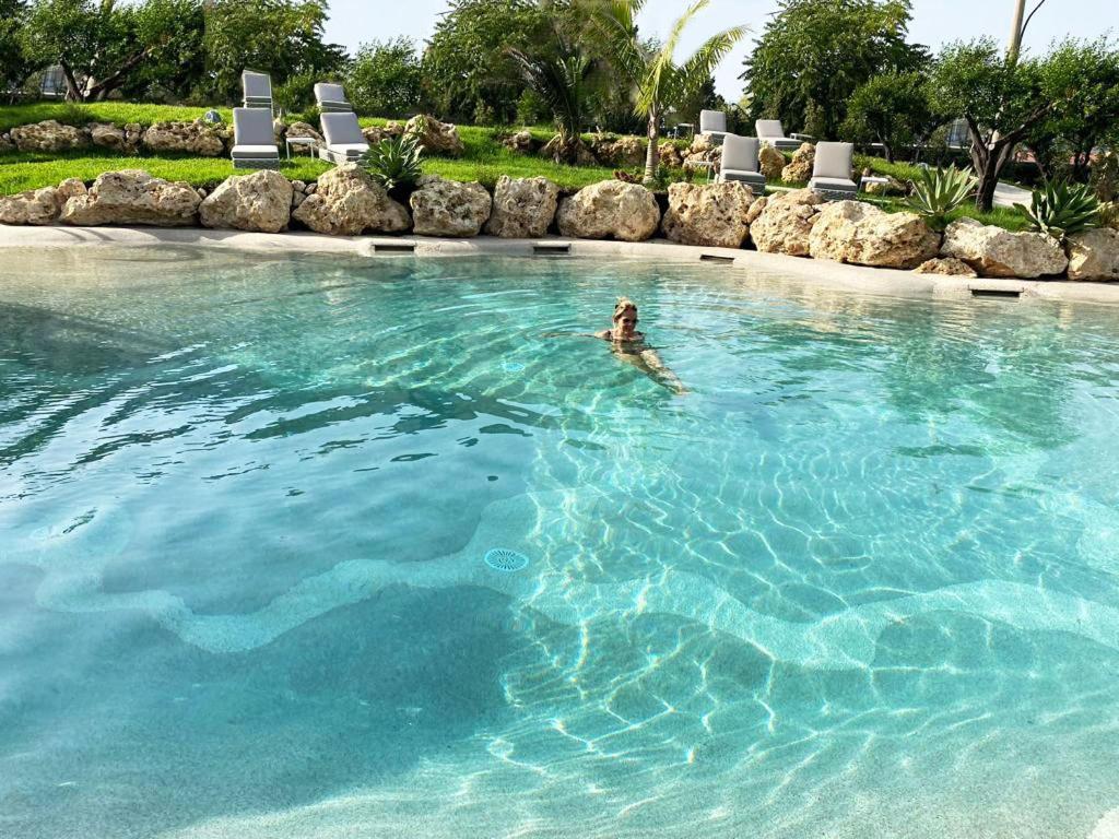 Suite Hotel L'Oasi Di Riaci (Adults Only) ซานตาโดเมนิกา ภายนอก รูปภาพ