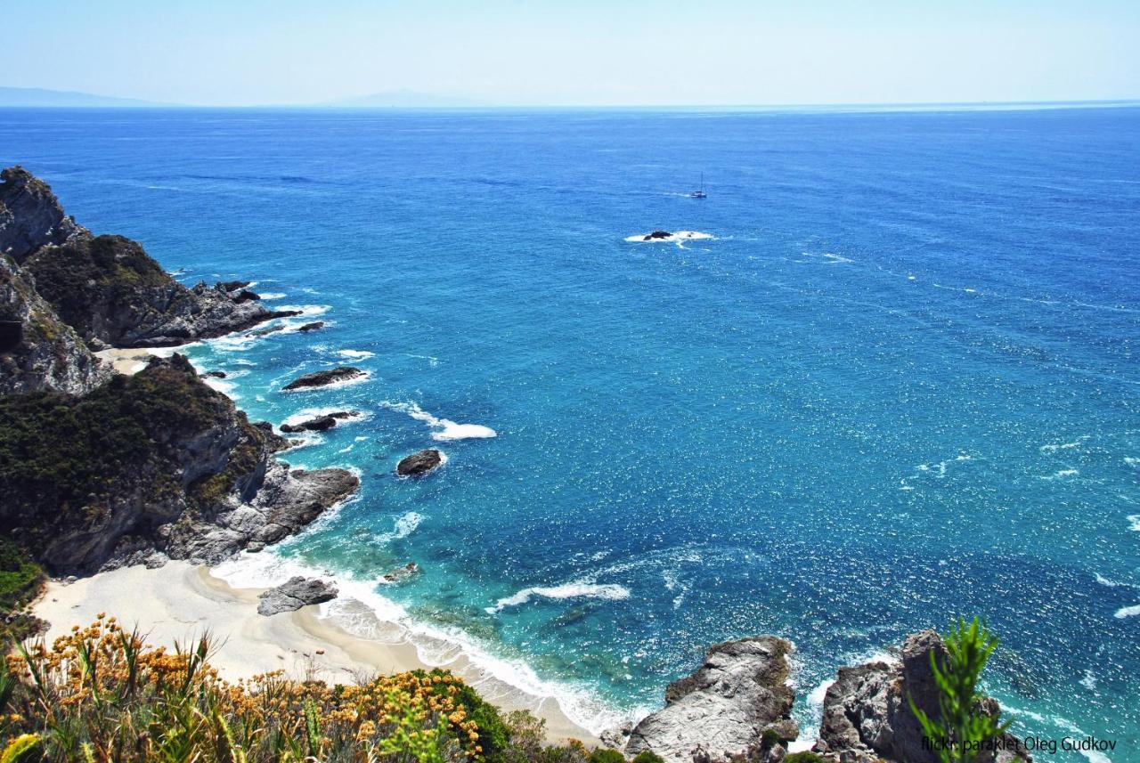 Suite Hotel L'Oasi Di Riaci (Adults Only) ซานตาโดเมนิกา ภายนอก รูปภาพ