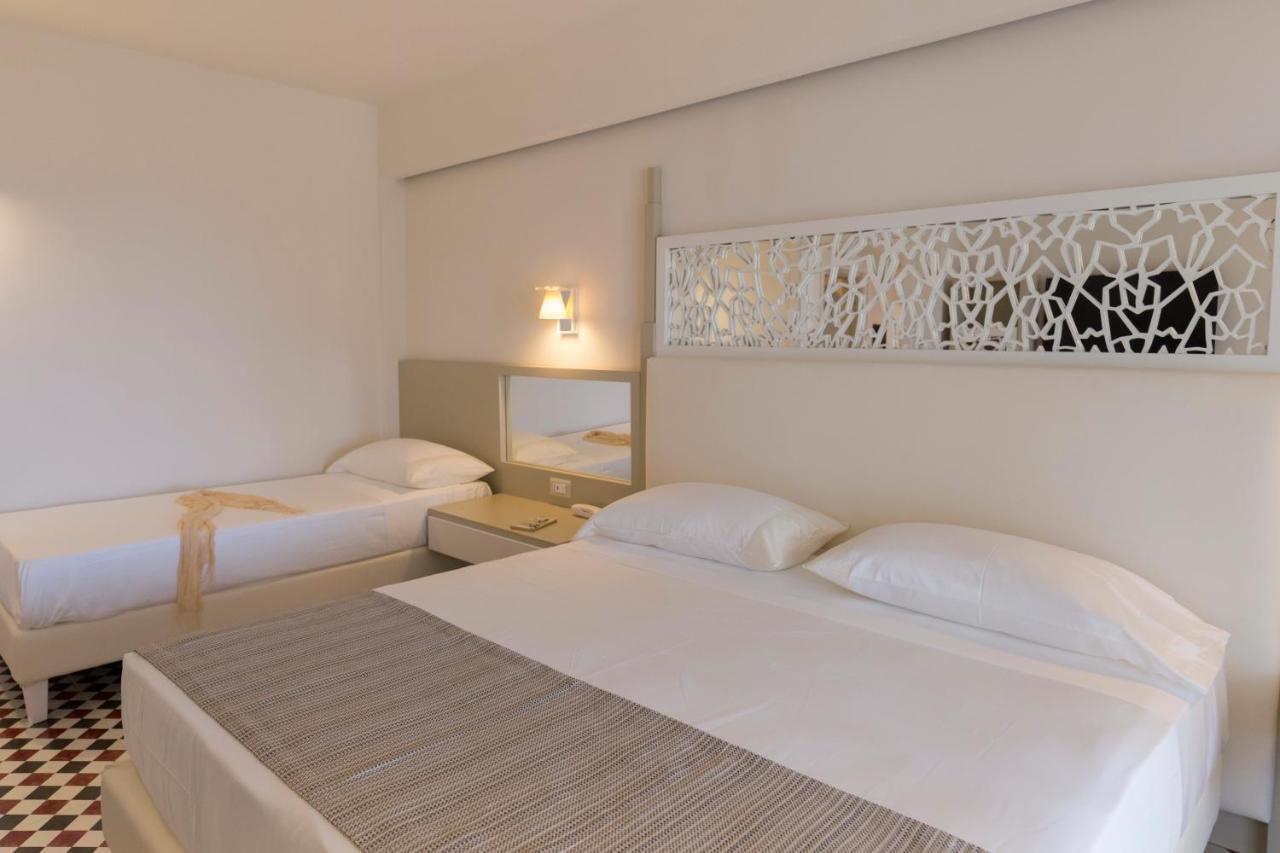 Suite Hotel L'Oasi Di Riaci (Adults Only) ซานตาโดเมนิกา ภายนอก รูปภาพ